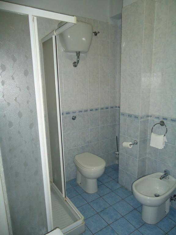 Hotel Ristorante Mommo Polistena Стая снимка