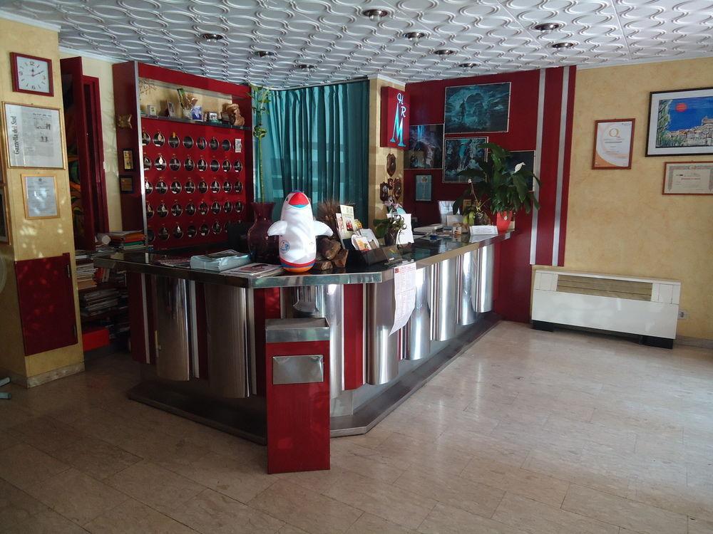 Hotel Ristorante Mommo Polistena Екстериор снимка