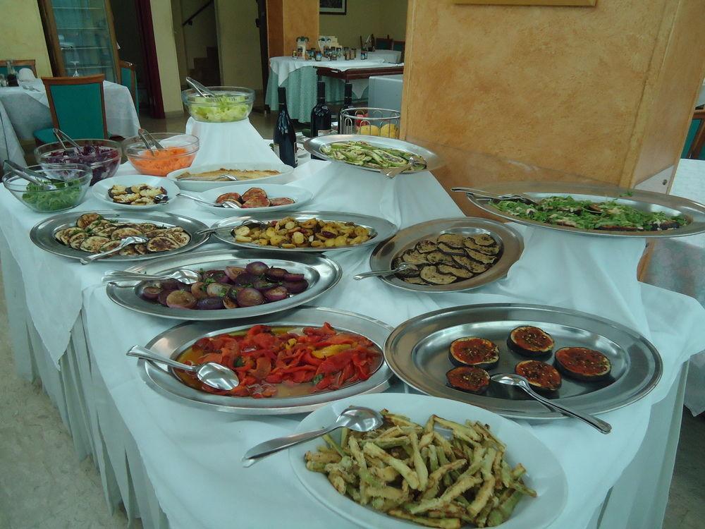 Hotel Ristorante Mommo Polistena Екстериор снимка