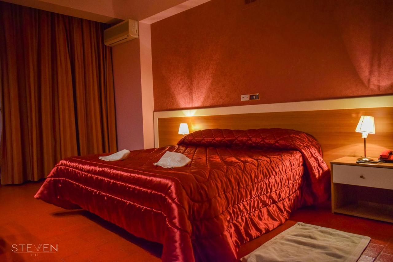 Hotel Ristorante Mommo Polistena Екстериор снимка